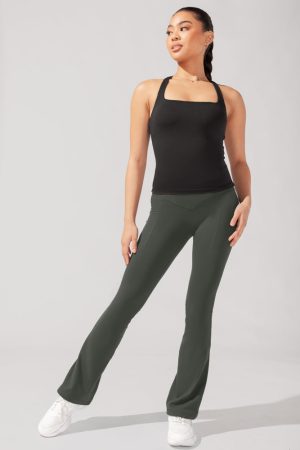 SophiaOutfit8_38573-Edit.jpg Audrey Tank - Black