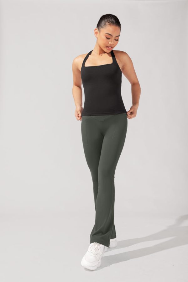 SophiaOutfit8_38587-Edit.jpg Audrey Tank - Black