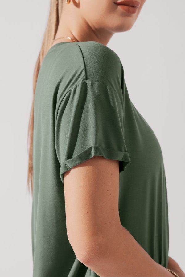 ThePerfectTee-SeaSpray-2008_0215-Edit.jpg The Perfect Tee - Leaf Green