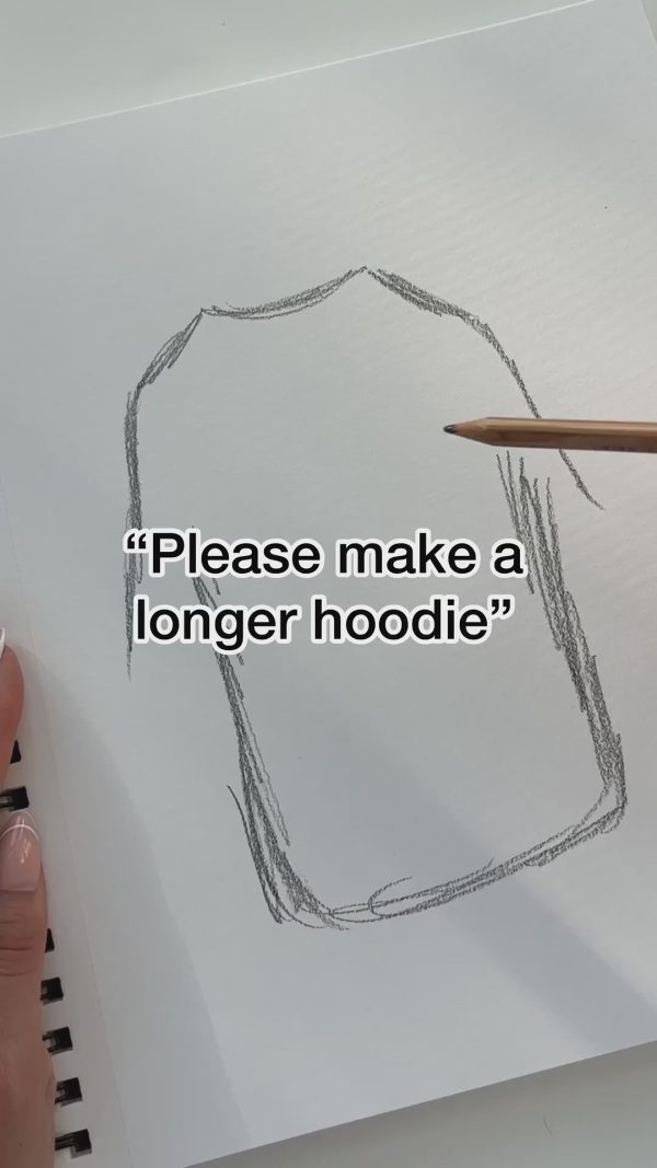 d2c736c7597c4e9ba87b7534a42c8286.thumbnail.0000000000.jpg Long Cloud Hoodie - Black